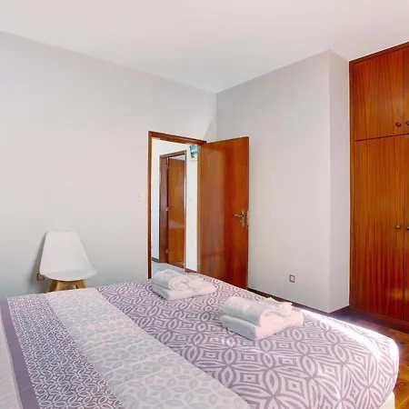 Lejlighed Estrela House *